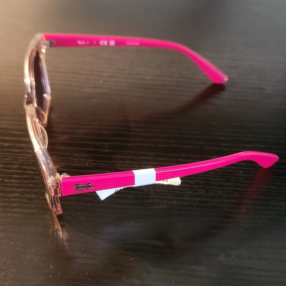 Ray-Ban Kids Sunglasses Pink